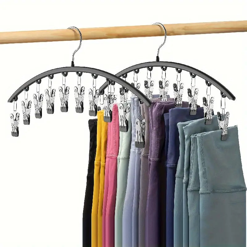 Cloth Hanger with Clips